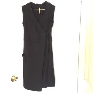 Sleeveless wrap dress